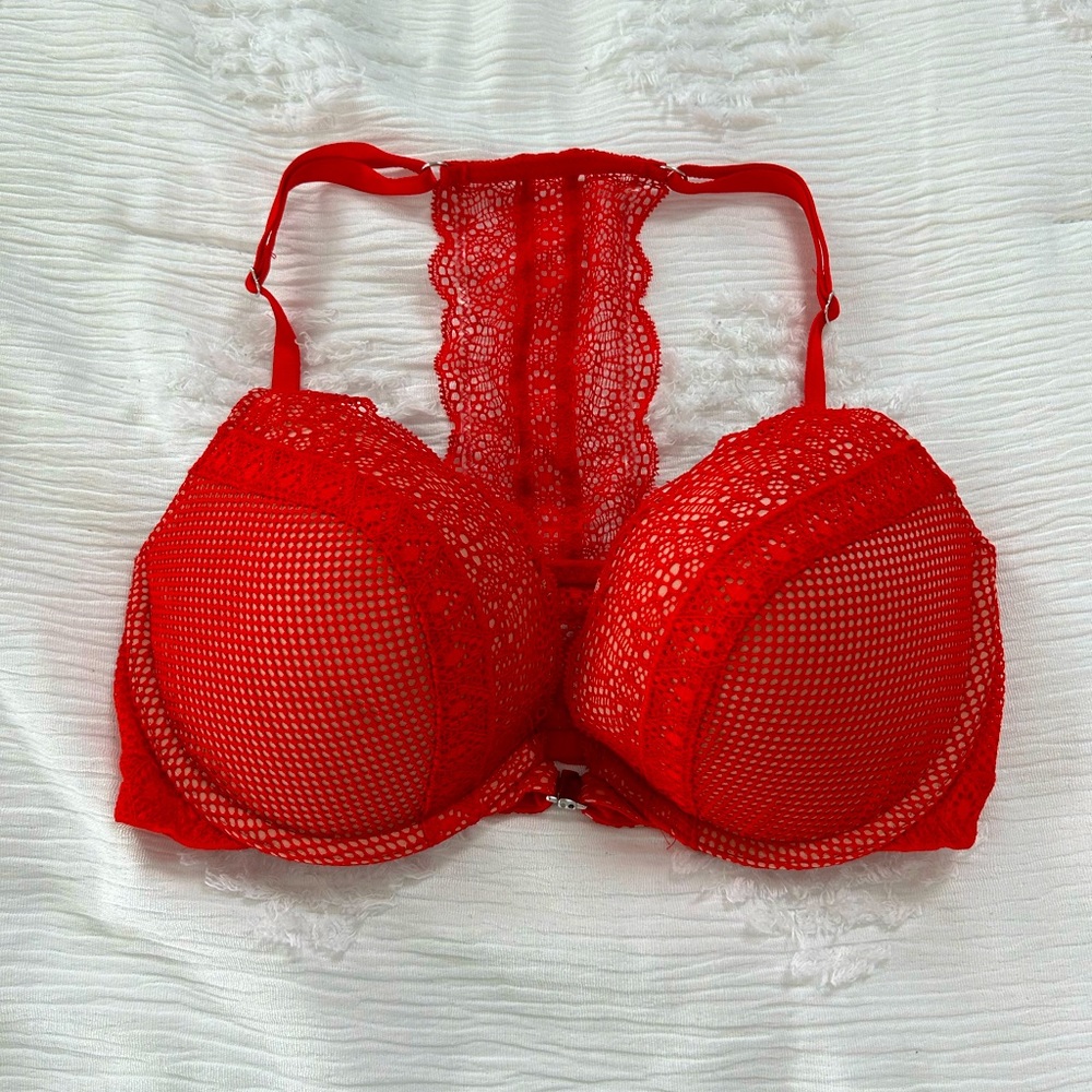 Victoria’s Secret Very Sexy Front Closure Push-Up Bra